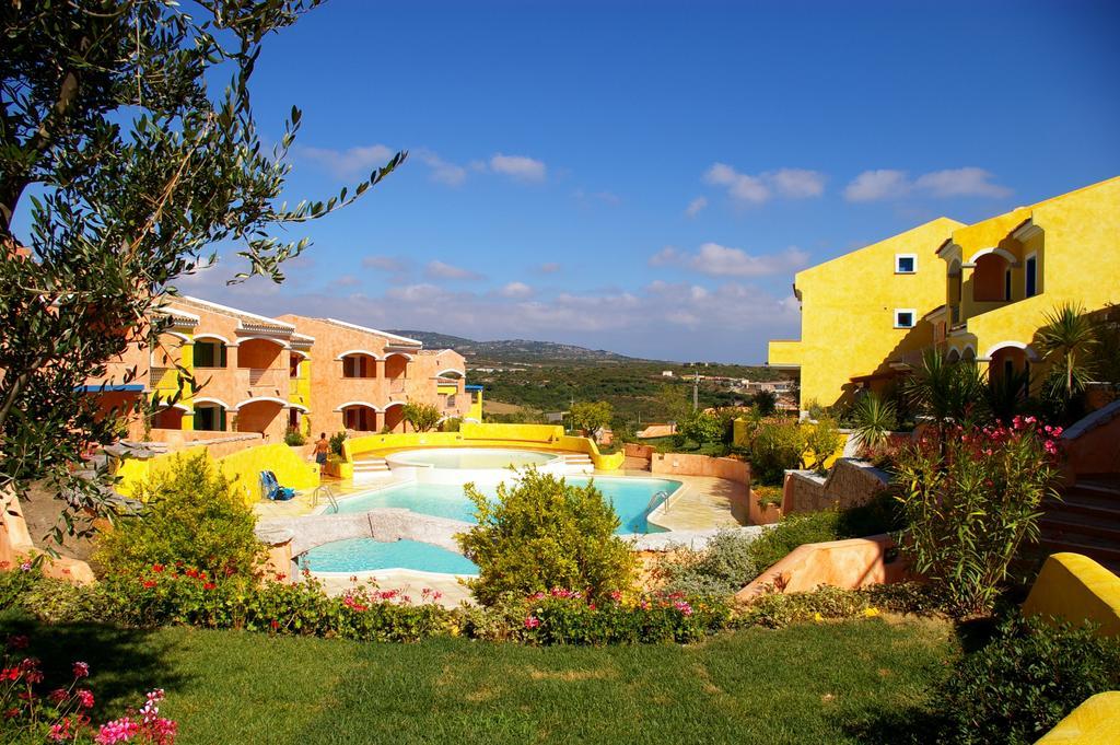 Appartamenti Residence Zodiaco Porto Pozzo Exterior photo